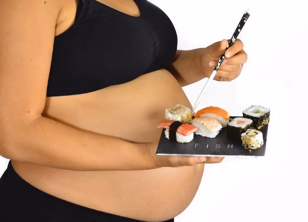 Is it safe to eat raw fish in Japan?