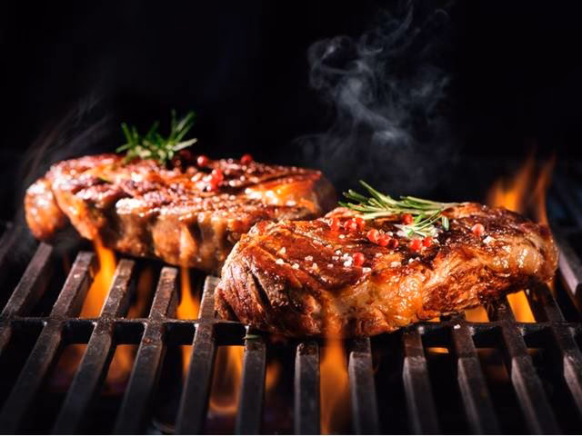 Jak udělat pepřovou omáčku k panence?