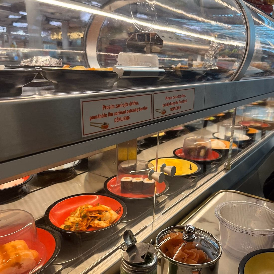 Jak to chodí v running sushi?