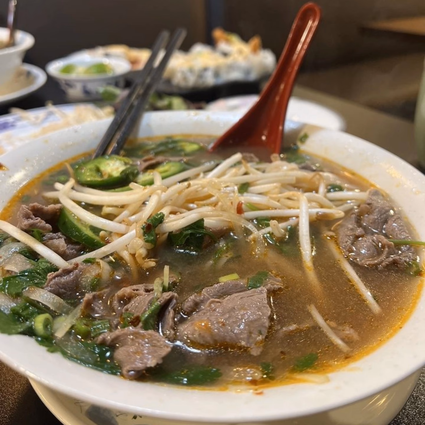 Jak správně jíst pho?