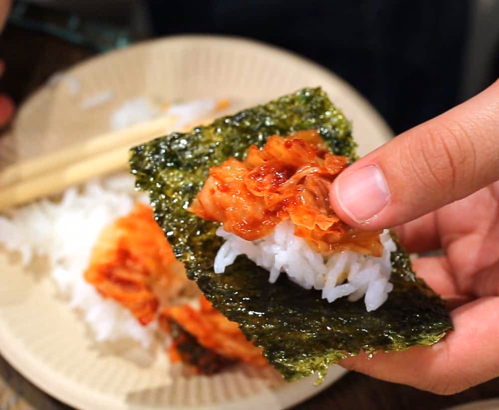 Is the black stuff in sushi seaweed?